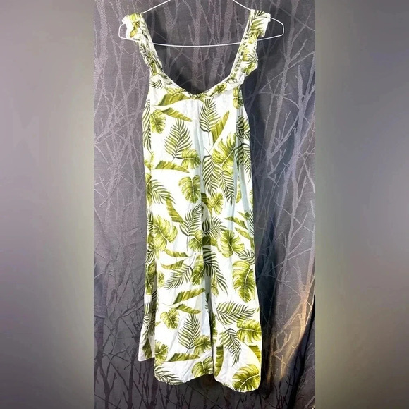 Joe fresh -  Medium Dress w/ White & Green Leaves 🍃 - Picture 8 of 8